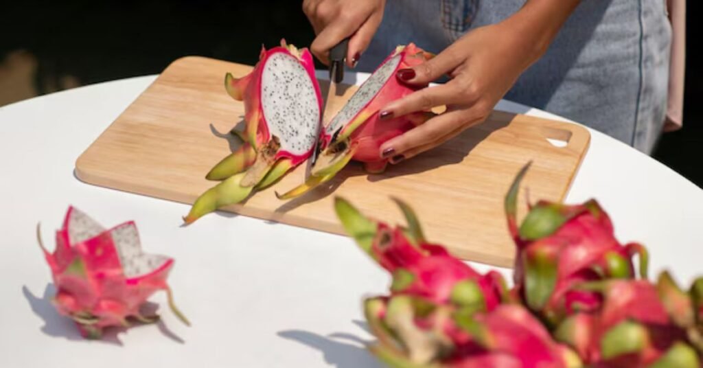 How to cut Dragon fruit