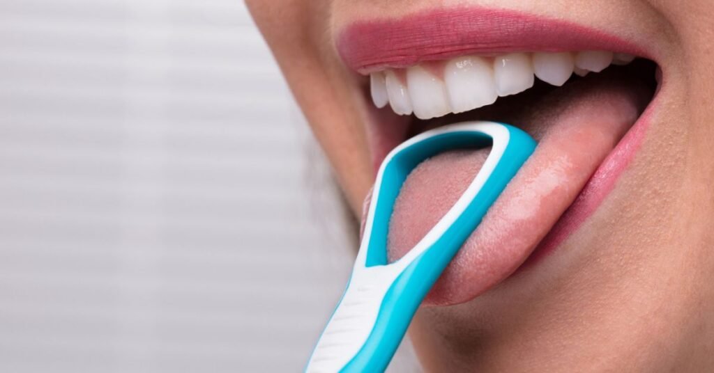 How to Clean Your Tongue by Tongue scraper